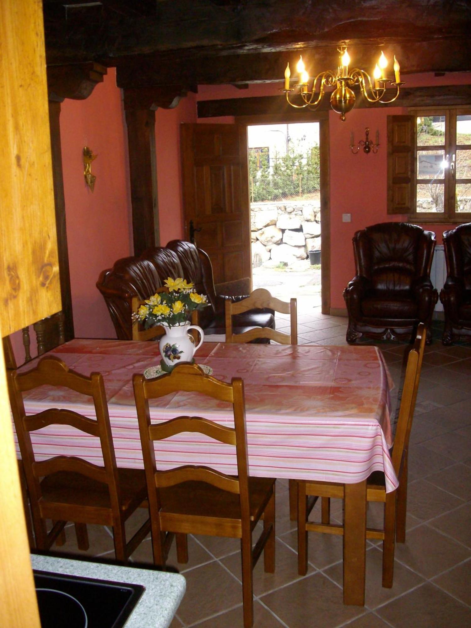 Casa Rural La Torre De Espinama Kültér fotó